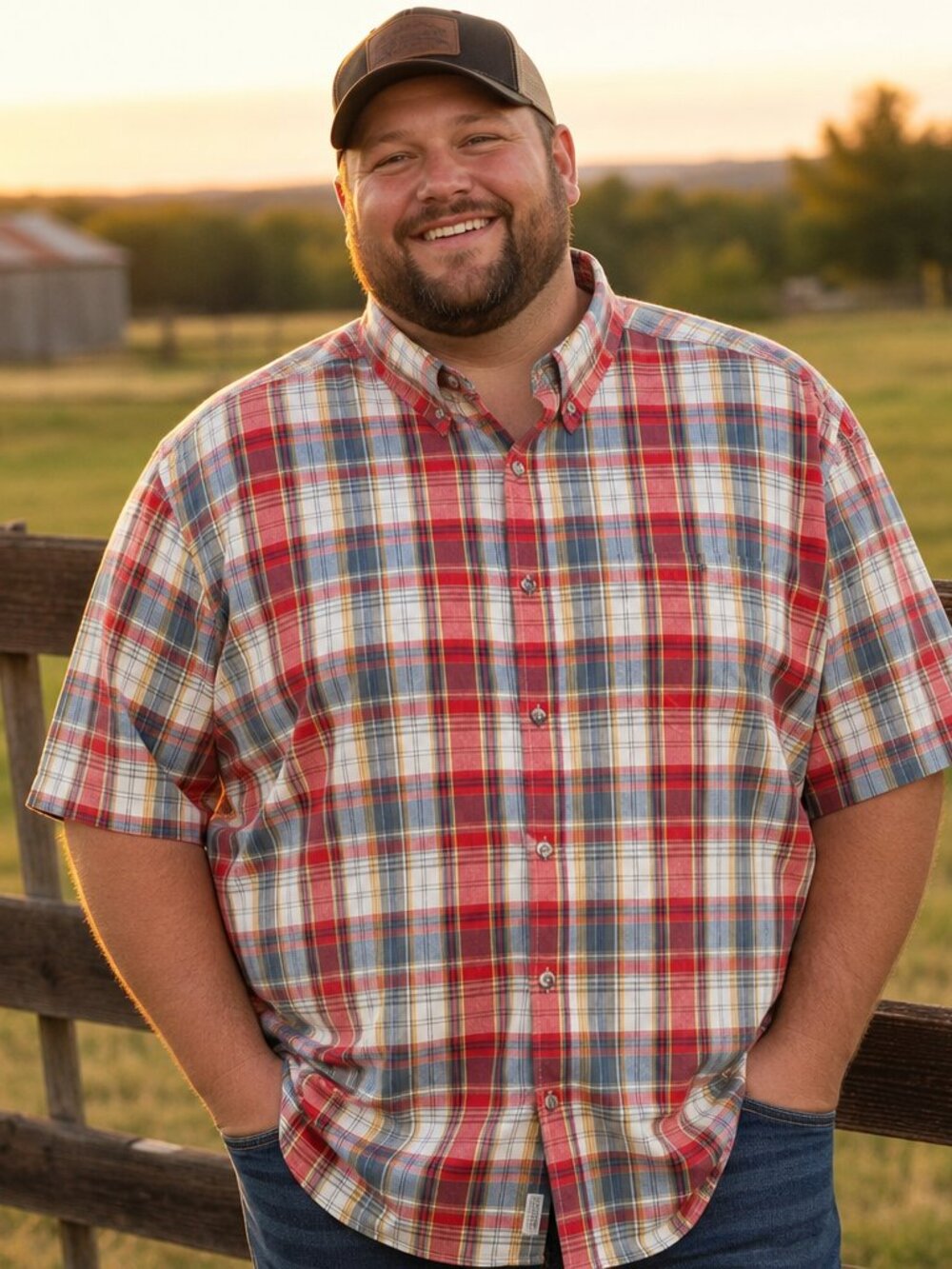 Casual Short-Sleeve Red Plaid Button-Down Shirt In EUC